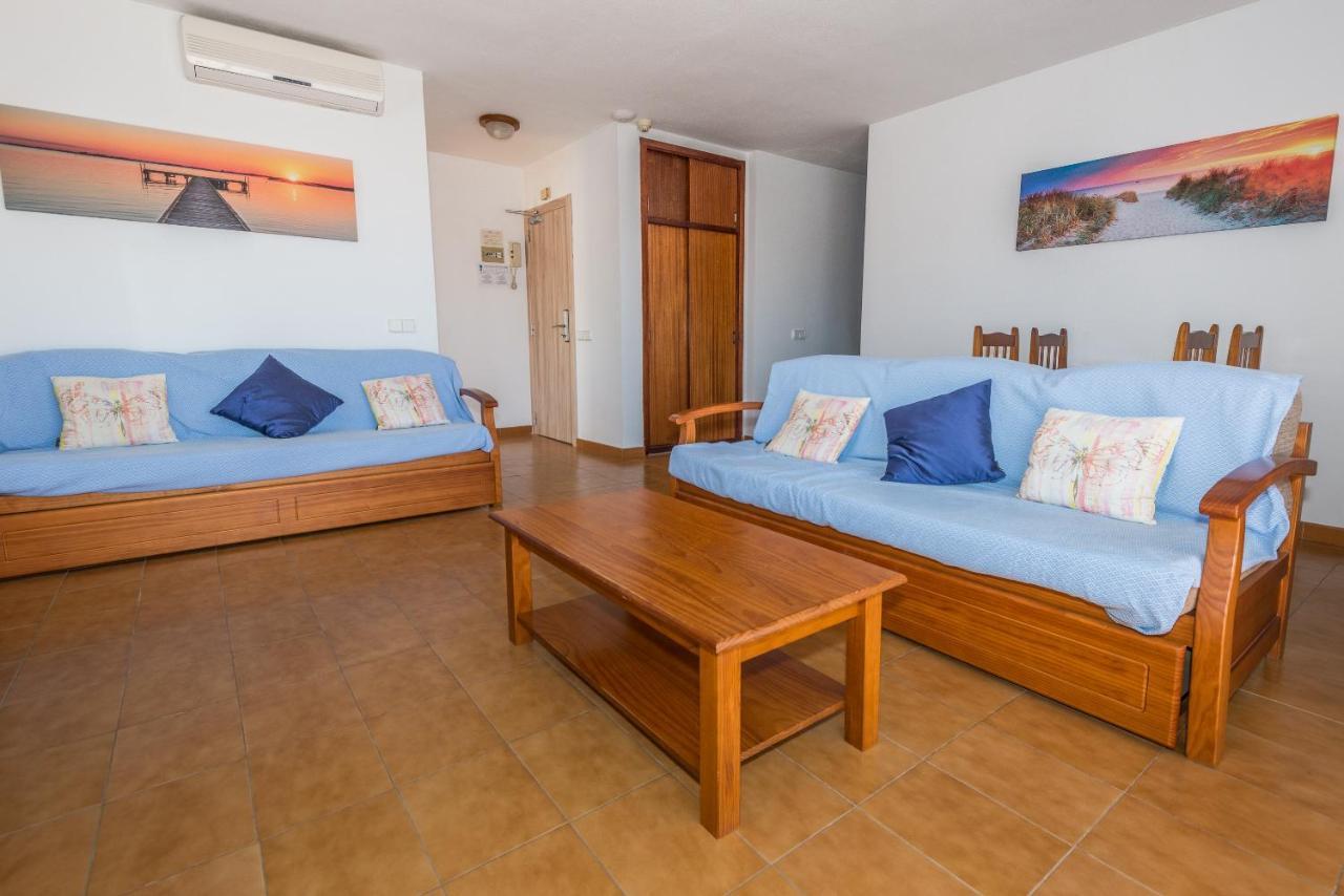 Apartments Niko Santa Eularia des Riu Exterior photo
