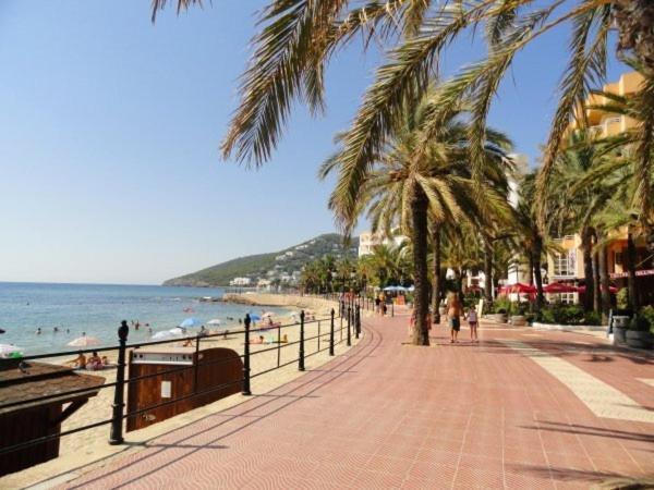 Apartments Niko Santa Eularia des Riu Exterior photo
